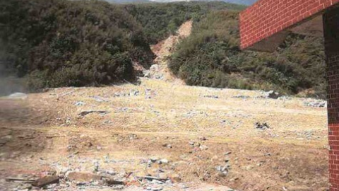 1990年歐菲莉颱風銅門村土石流災情